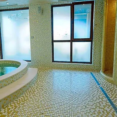 Monte Carlo 3*